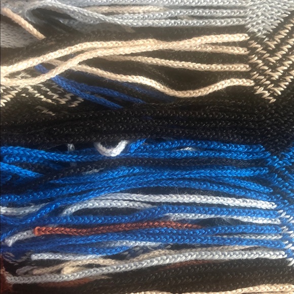 Missoni zig-zag pattern scarf - Picture 4 of 10